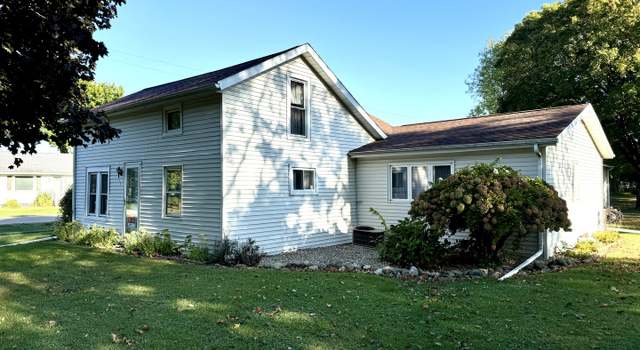 Photo of 301 E Market St, Hennepin, IL 61327