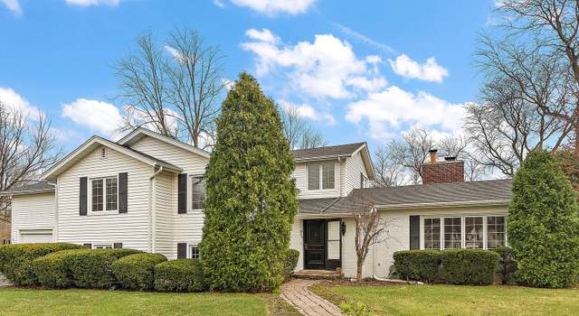 Property at 911 Travers Ln, Flossmoor, IL 60422, 4 beds, 2.5 baths