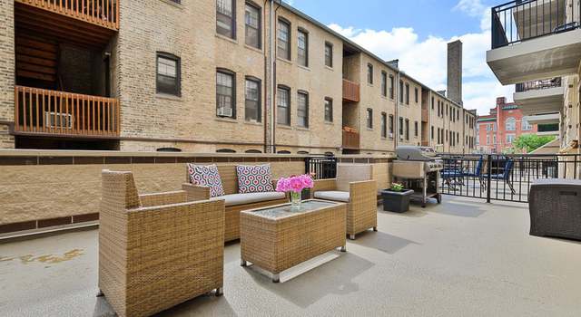 Photo of 1635 W Belmont Ave #213, Chicago, IL 60657