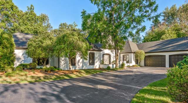 2700 Point Drive Highland Park