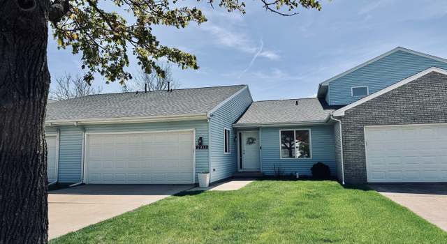 Photo of 2913 N Natalie Dr, Champaign, IL 61822