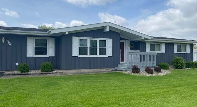 Photo of 300 Marquette Ln, Spring Valley, IL 61362