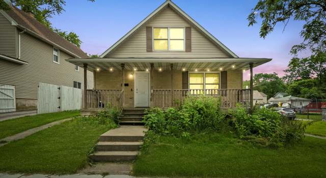 Photo of 327 N Broadway St, Joliet, IL 60435