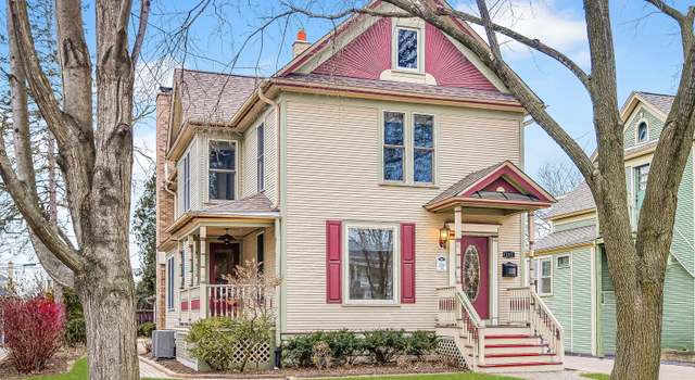 Photo of 147 N Center St, Naperville, IL 60540