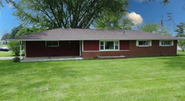 Photo of 1978 Fleming St, Watseka, IL 60970