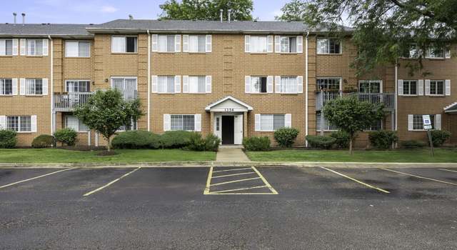Photo of 1356 S Lorraine Rd Unit E, Wheaton, IL 60189