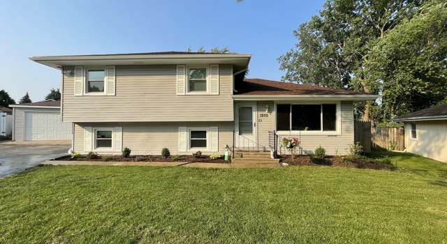 Photo of 1250 Rick Ct, Joliet, IL 60431
