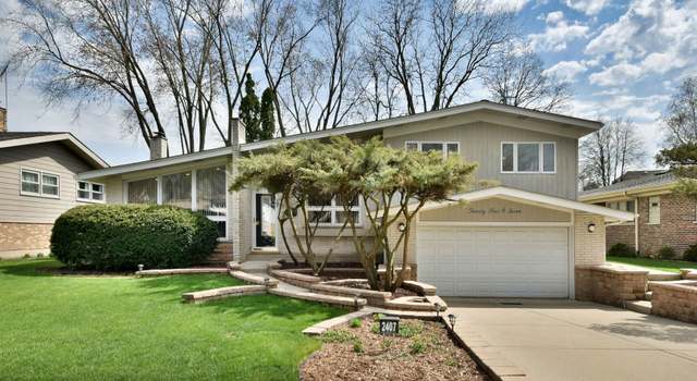 Photo of 2407 E Sherwood Rd, Arlington Heights, IL 60004
