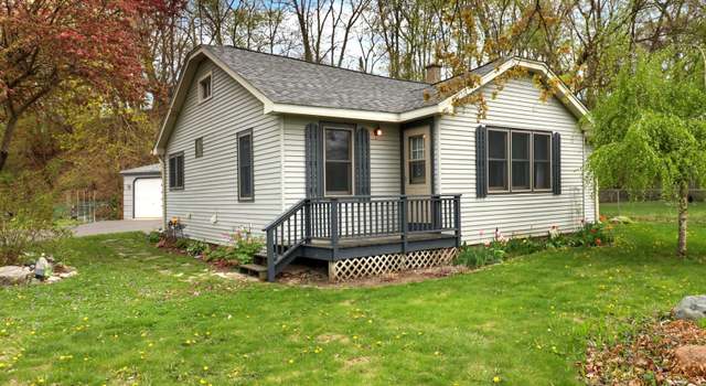 Photo of 85 Bay Rd, Fox Lake, IL 60020