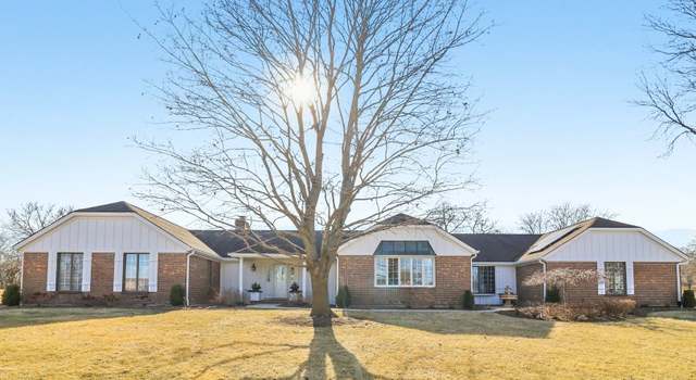 Photo of 723 Beacon Dr, Lake Barrington, IL 60010