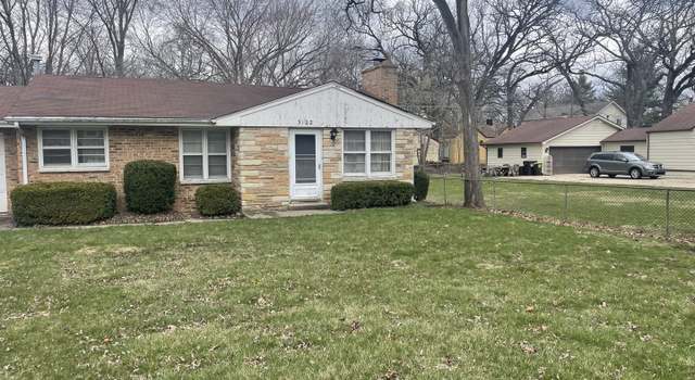 Photo of 3102 Victoria Ave, Mchenry, IL 60050