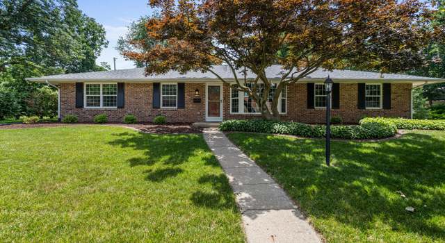 Photo of 1301 Eliot Dr, Urbana, IL 61801