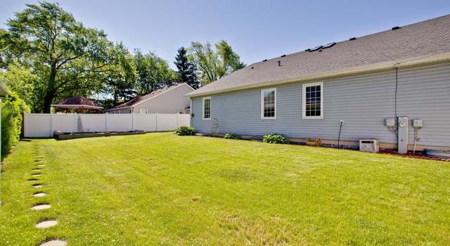 Photo of 335 Itasca St, Wood Dale, IL 60191