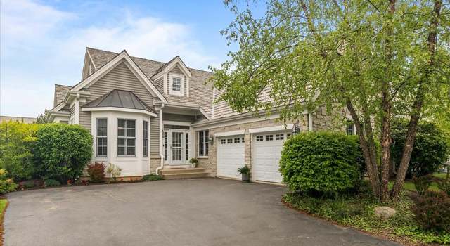Photo of 165 S Danbury Ct, Lake Forest, IL 60045