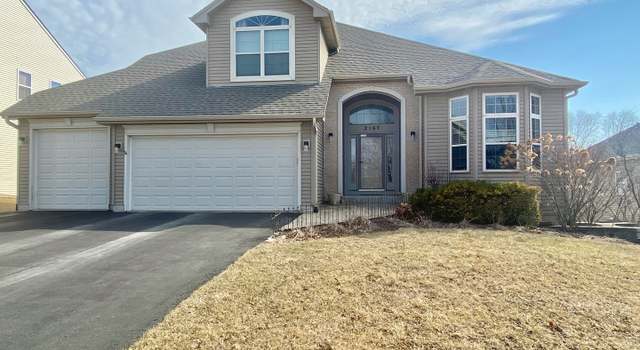 Photo of 2167 Barrington Dr W, Aurora, IL 60503