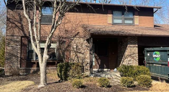 Photo of 760 Concord Ct, Algonquin, IL 60102
