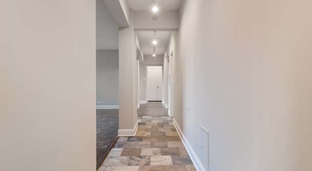 Photo of 5060 N Marine Dr Unit D5, Chicago, IL 60640