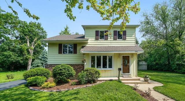Photo of 264 Beach St, Villa Park, IL 60181