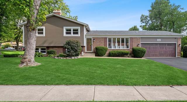 Photo of 320 Appley Ave, Libertyville, IL 60048