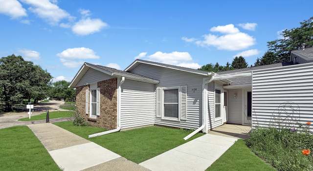 Photo of 3150 W Carthage Dr #3, Freeport, IL 61032
