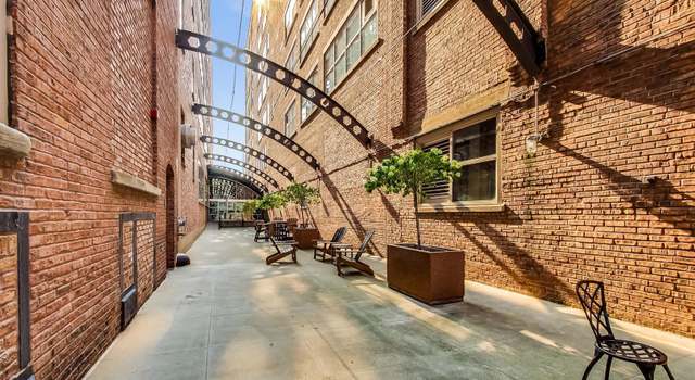 Photo of 550 W Harrison St #250, Chicago, IL 60607
