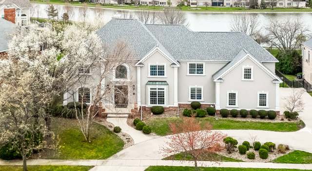 Photo of 9 Windsong Way, Bloomington, IL 61704
