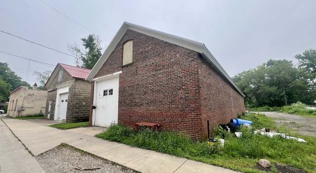 Photo of 102 W Ash St, Bondville, IL 61815