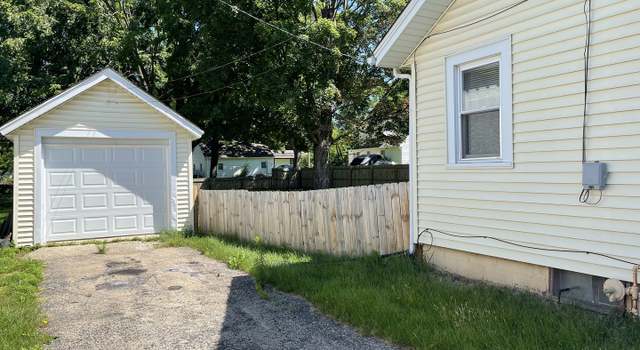 Photo of 4624 Florence St, Rockford, IL 61108