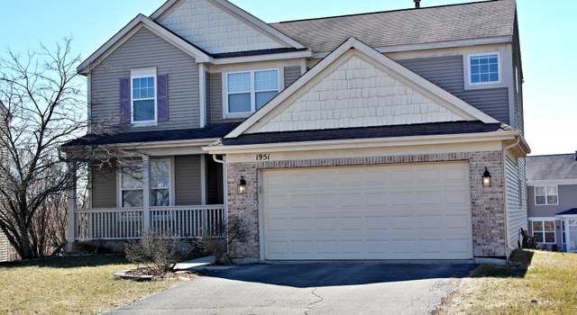 Photo of 1951 Marsh Meadow Ln, Round Lake, IL 60073