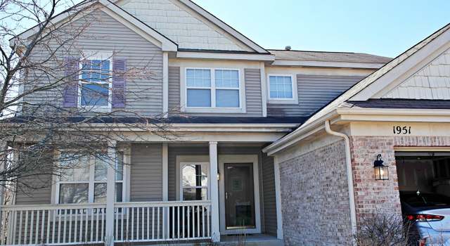 Photo of 1951 Marsh Meadow Ln, Round Lake, IL 60073