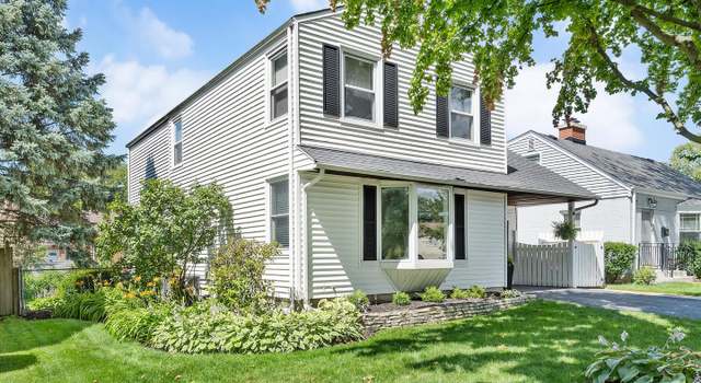 Photo of 118 E Madison St, Lombard, IL 60148