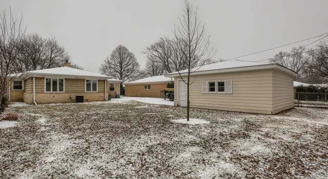 Photo of 1228 N Chestnut Ave, Arlington Heights, IL 60004