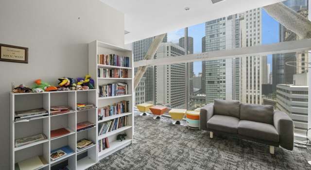Photo of 8 E Randolph St #3106, Chicago, IL 60601