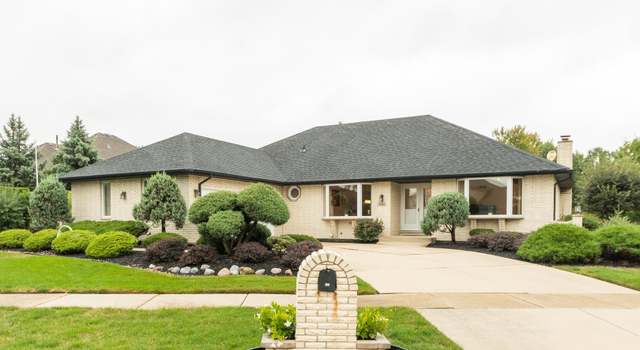 Photo of 9900 Mission Dr, Palos Park, IL 60464