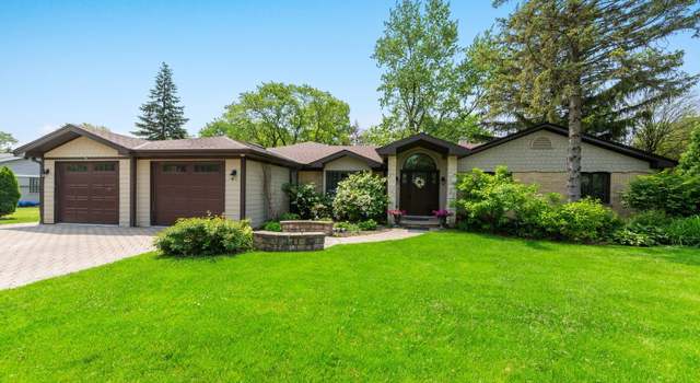 Photo of 10931 Jann Ct, La Grange Highlands, IL 60525