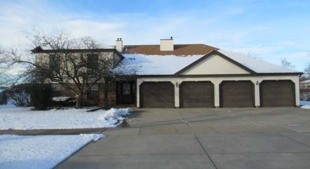 Photo of 668 Weidner Rd Unit 24C2, Buffalo Grove, IL 60089