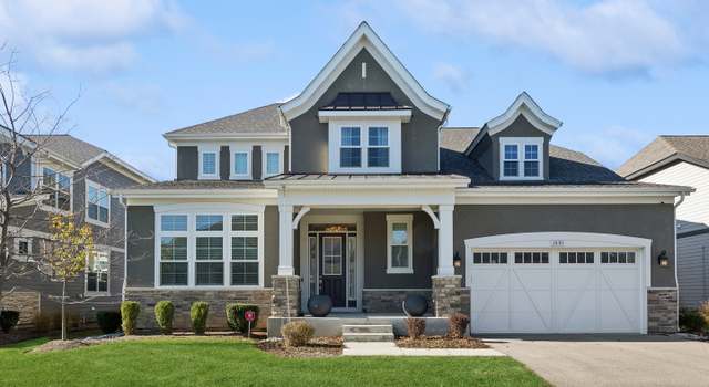 Photo of 2830 Parkside Cir, Glenview, IL 60026