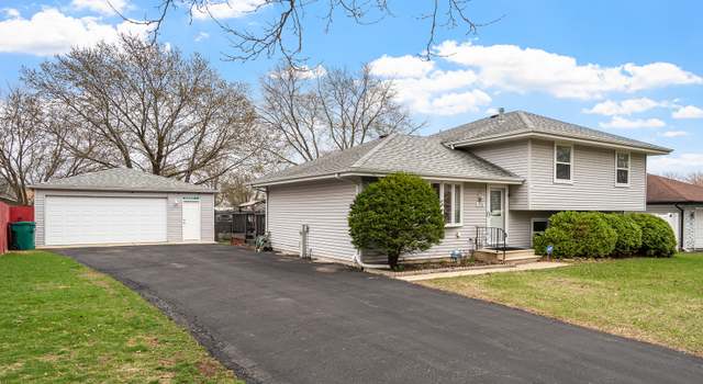 Photo of 1710 Corregidor St, Joliet, IL 60435