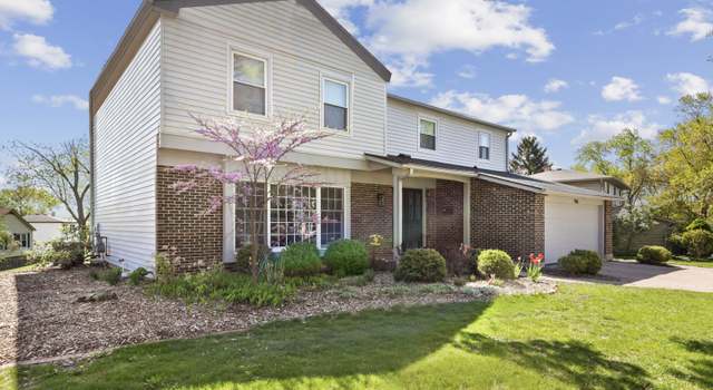 Photo of 916 Cambridge Dr, Libertyville, IL 60048