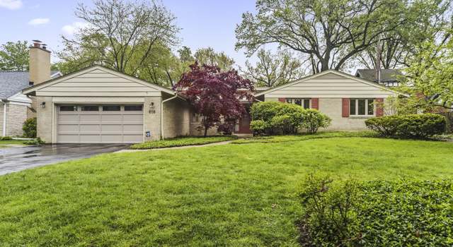 Photo of 616 Clinton Pl, Evanston, IL 60201