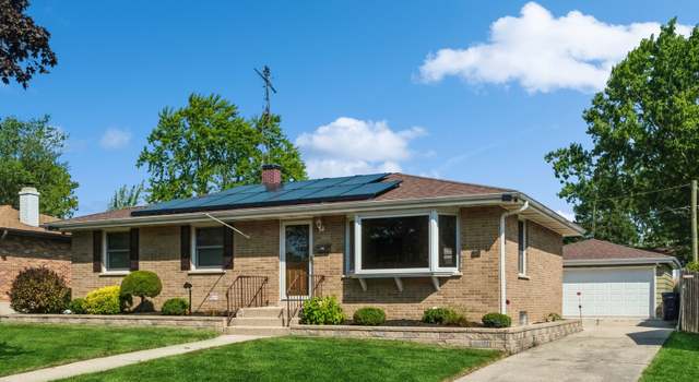 Photo of 2804 W Grove Ave, Waukegan, IL 60085