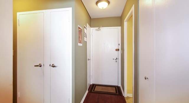 Photo of 6301 N Sheridan Rd Unit 16C, Chicago, IL 60660