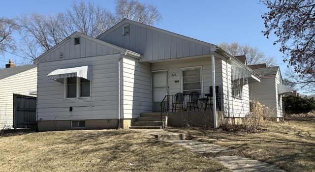 Photo of 926 18th St, Rockford, IL 61104