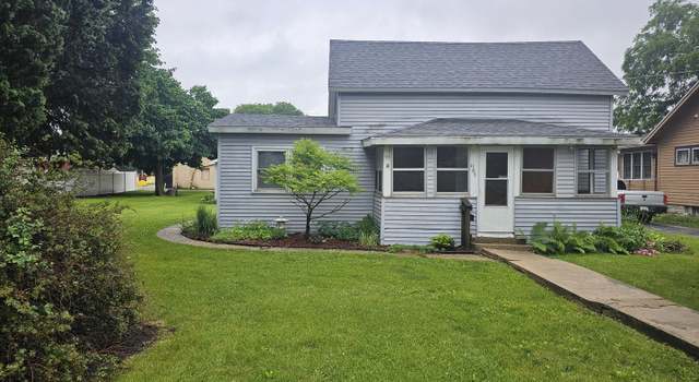 Photo of 1107 W 5th St, Sterling, IL 61081