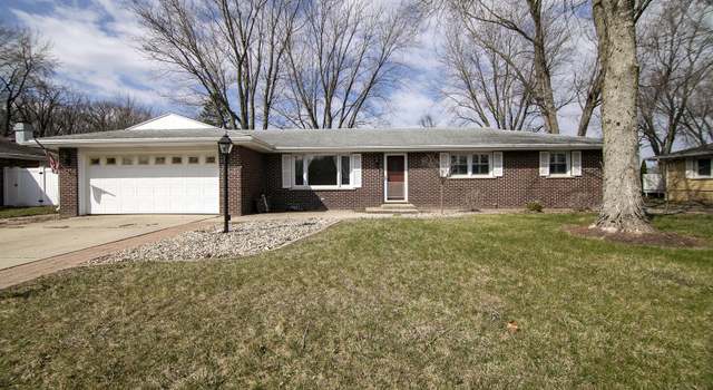 Photo of 1415 N Erickson Dr, Kankakee, IL 60901