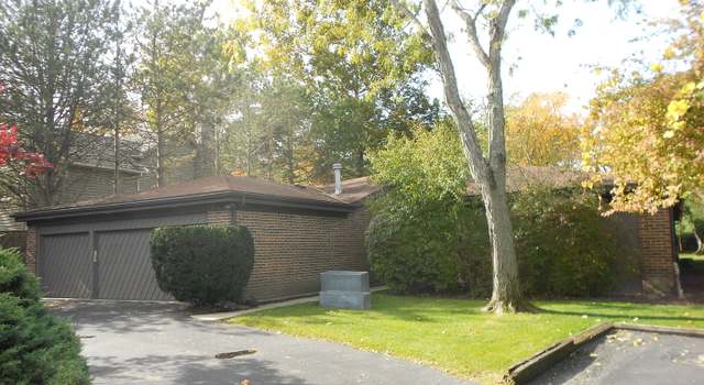 Photo of 1666 Cloverdale Ave, Highland Park, IL 60035