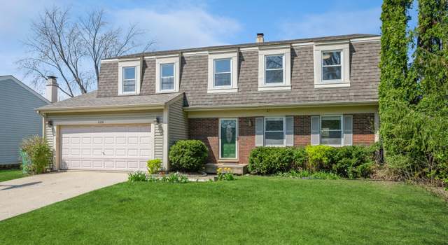 Photo of 888 Knollwood Dr, Buffalo Grove, IL 60089