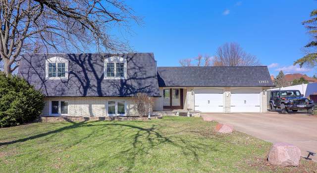 Photo of 13923 S Kickapoo Trl, Homer Glen, IL 60491