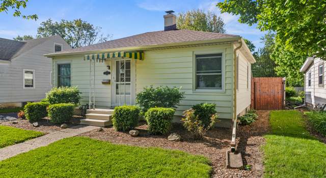 Photo of 809 W Columbia Ave, Champaign, IL 61820