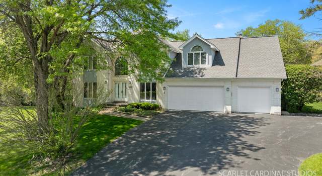 Photo of 7 Morgan Ct, Burr Ridge, IL 60527
